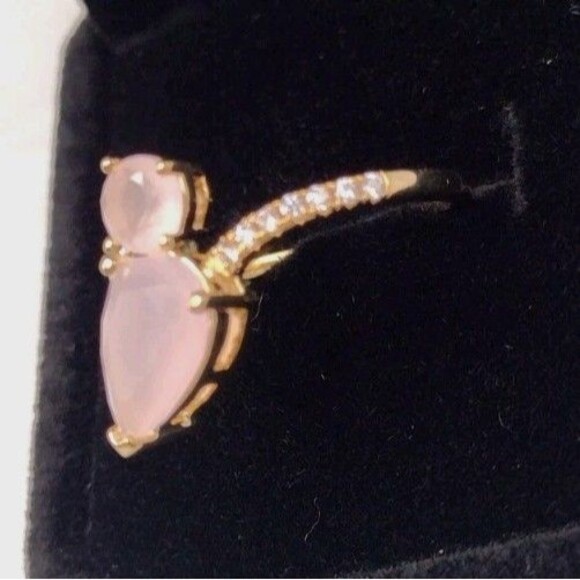 Pink Chalcedony Zirconia 20 Stone Gold Overlay Ring Size 7 + Velvet Box Gift - Picture 2 of 6